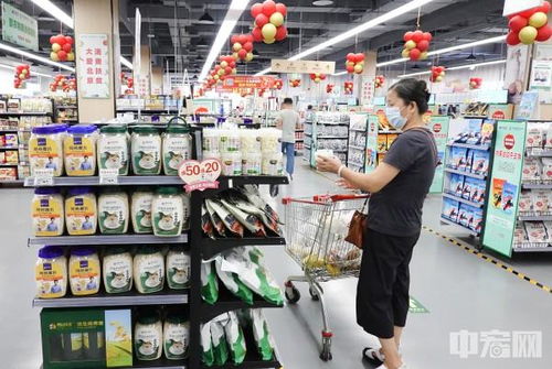 7月市场销售回暖，家具销售表现亮眼，商品零售同比增速由负转正